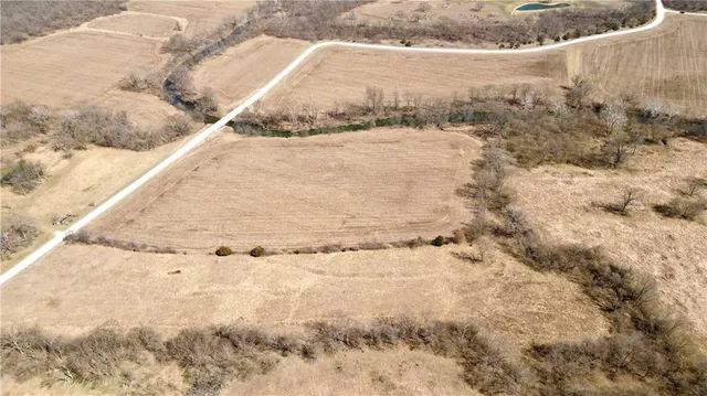 $1,425,000 | 0 West 263rd Street, Paola, KS 66071
