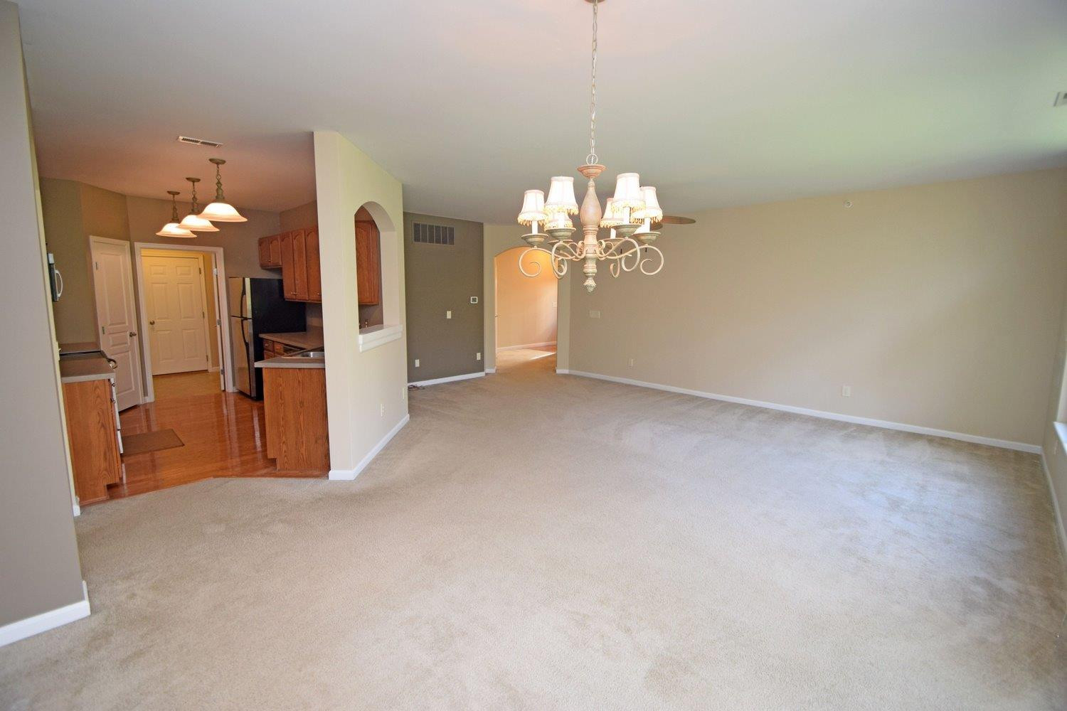 533 Rivers Breeze Drive Ludlow, KY 41016 - Photo 4 of 27