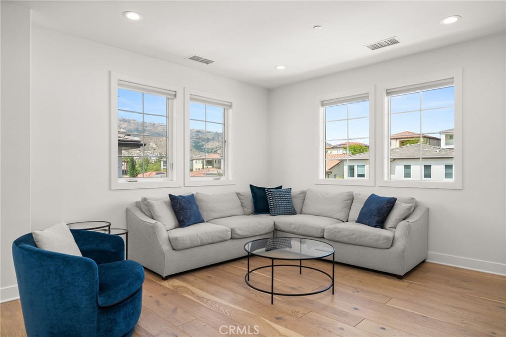 11957 Mirabel Way Porter Ranch, CA 91326 - Photo 23 of 69