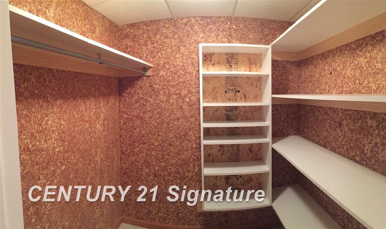 6476 Rockingham Place Saginaw, MI 48603 - Photo 16 of 21 Gallery Image 16