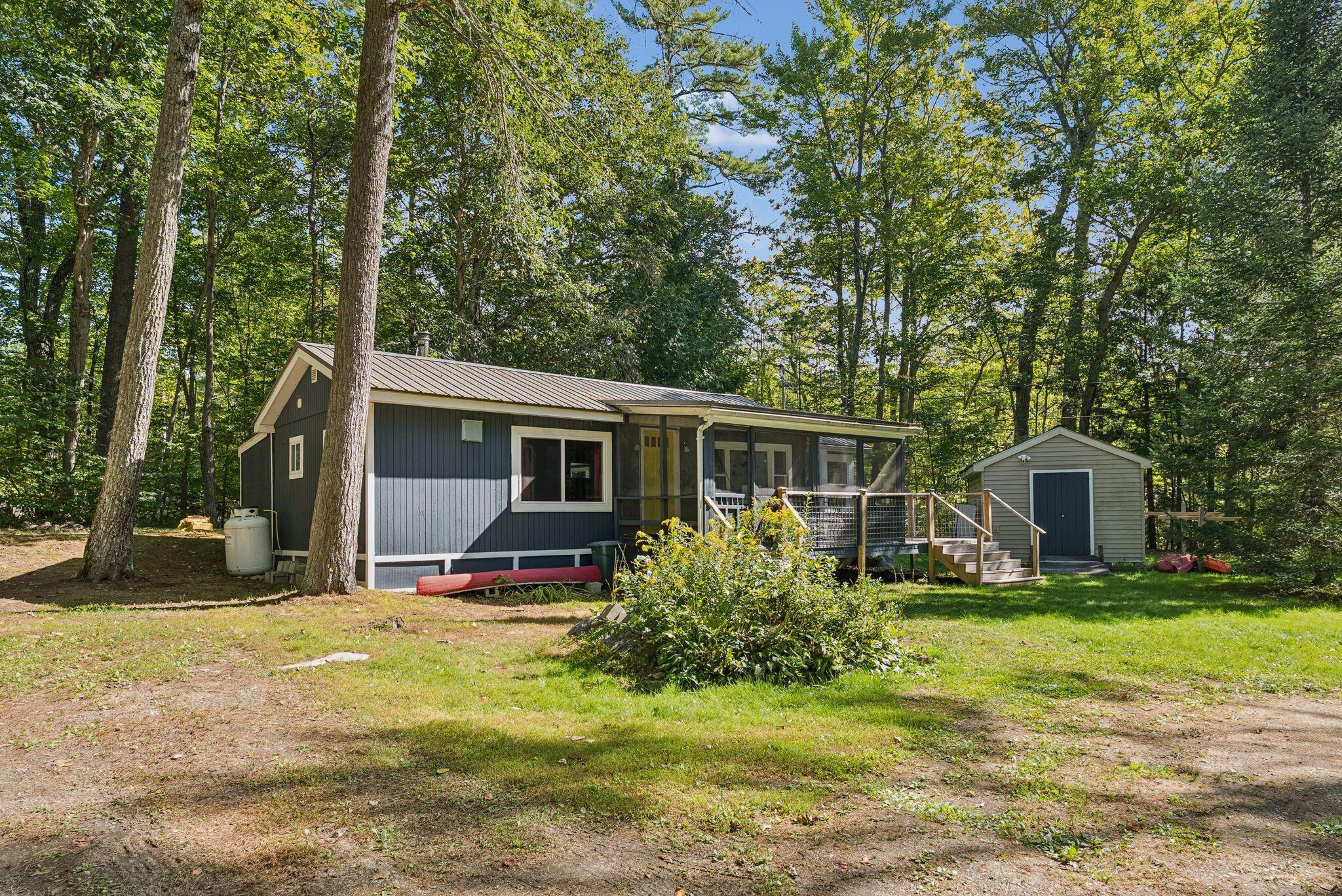 18 Shore Road Raymond, ME 04071 - Photo 5 of 47 5_DSC06572