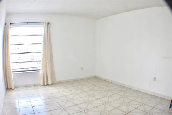 $2,250 | 5900 Southwest 127th Avenue, Unit 3213, Miami, FL 33183