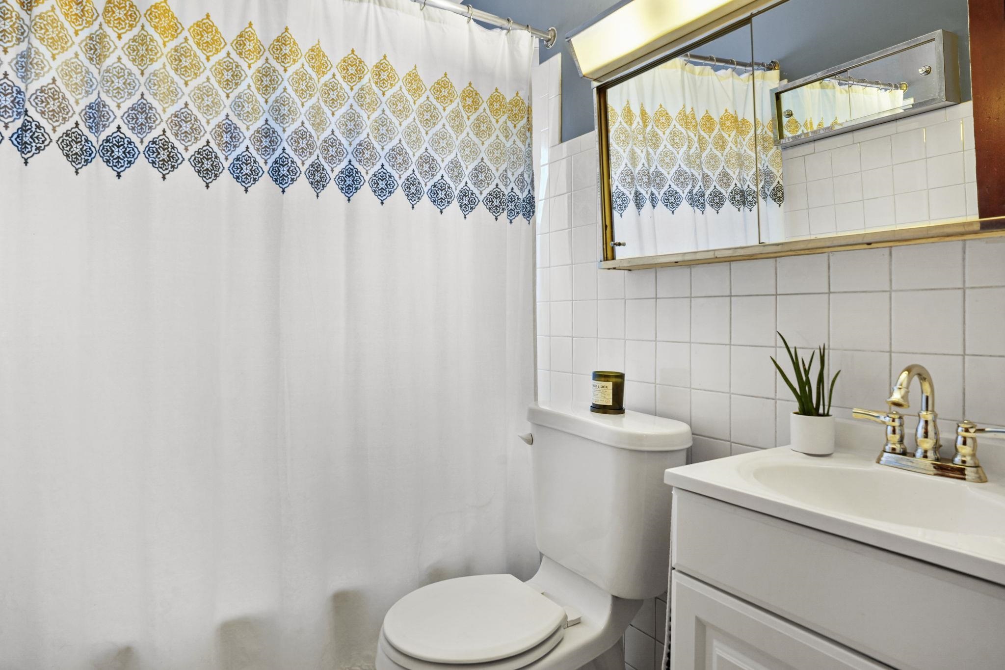 3914 Dennett Drive Madison, WI 53714 - Photo 15 of 39