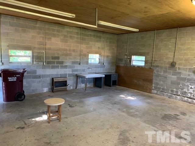 333 Parham Road Roxboro, NC 27574 - Photo 12 of 24