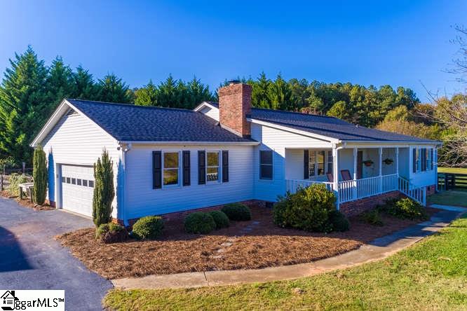 100 Bruce Meadow Road Simpsonville, SC 29681 - Photo 8 of 35 Gallery Image 8