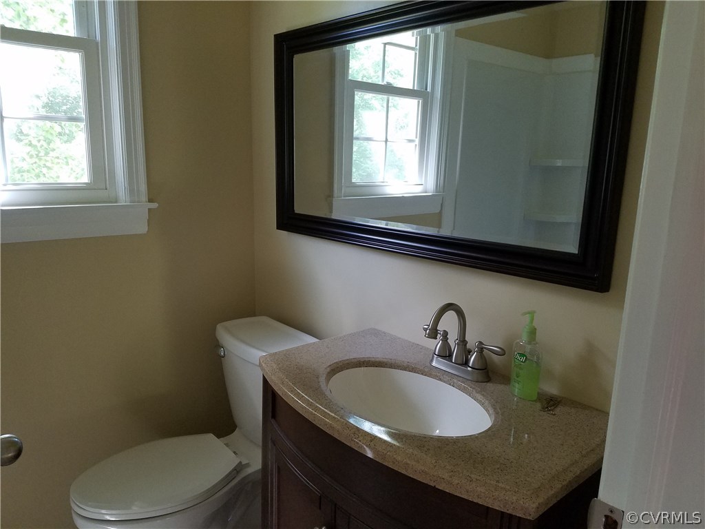 4527 Fairway Road Petersburg, VA 23803 - Photo 11 of 38 Gallery Image 11