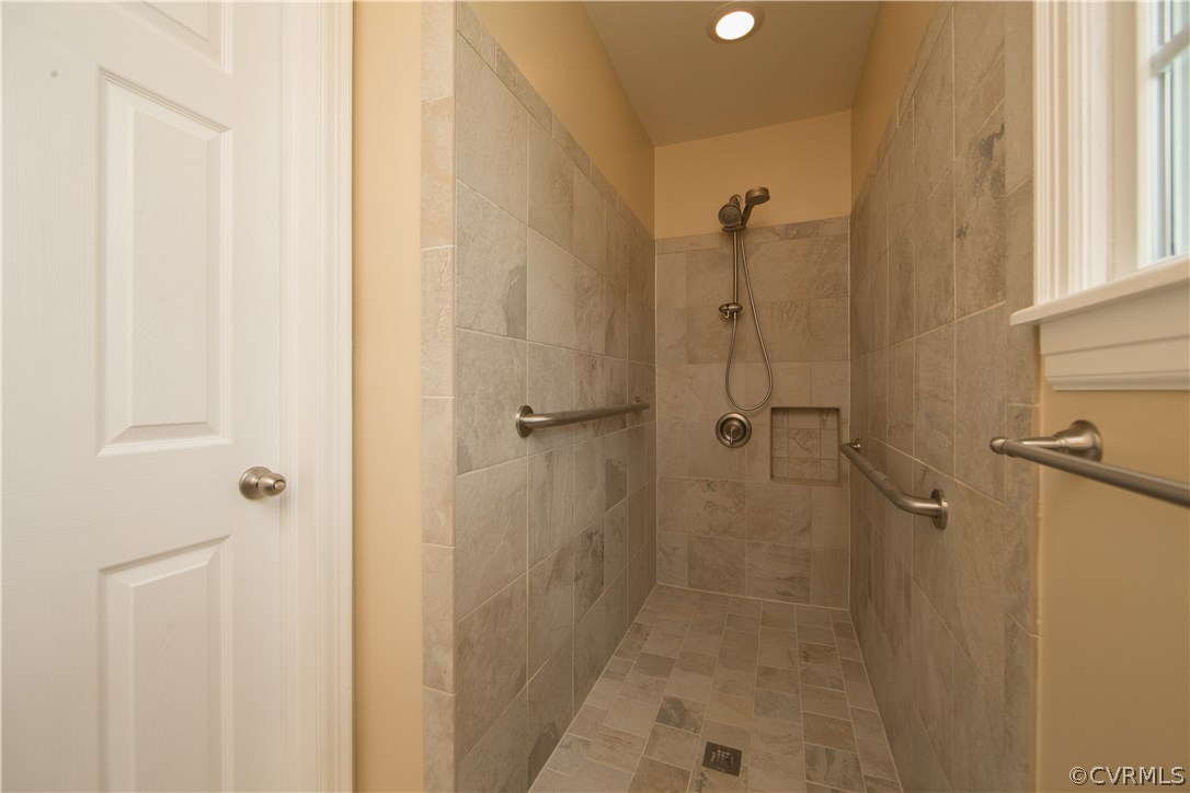 4527 Fairway Road Petersburg, VA 23803 - Photo 24 of 38 Gallery Image 24