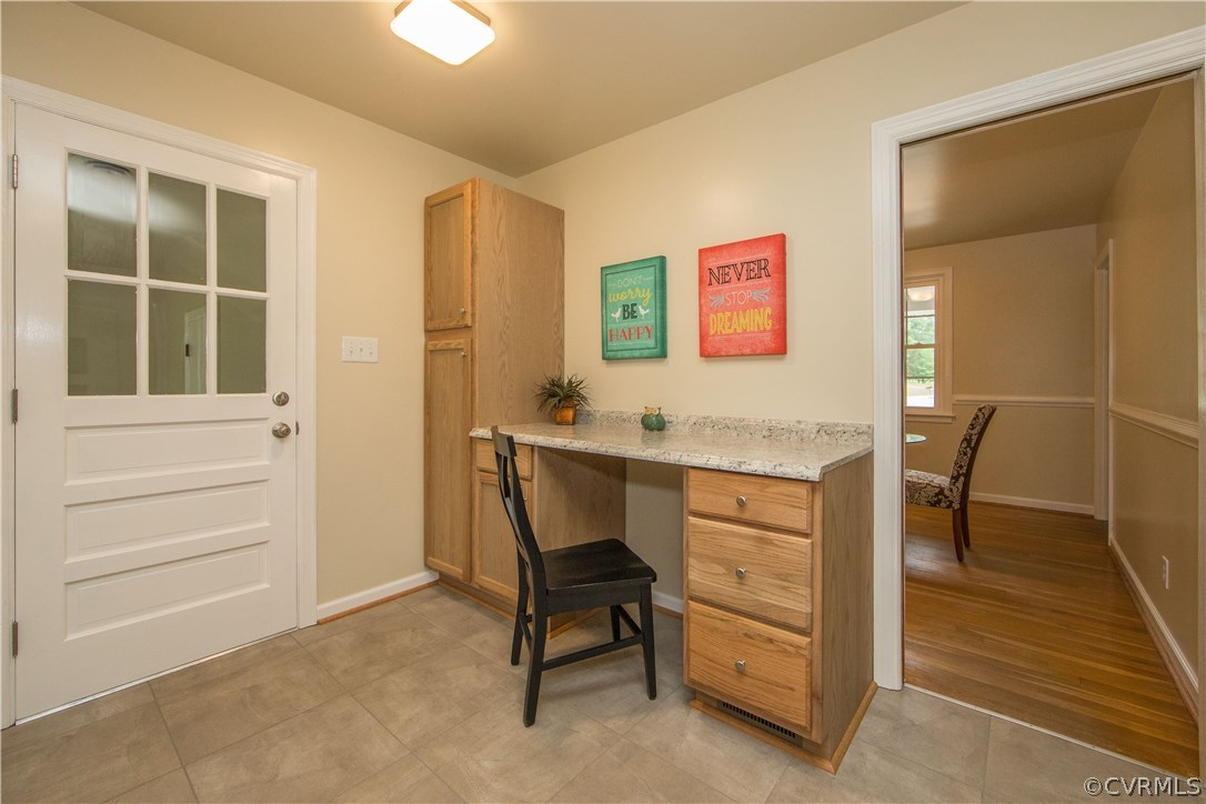 4527 Fairway Road Petersburg, VA 23803 - Photo 5 of 38 Gallery Image 5