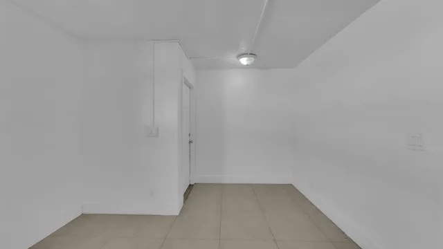 $1,250,000 | 715 Washington Avenue, Unit 14, Lake Worth Beach, FL 33460