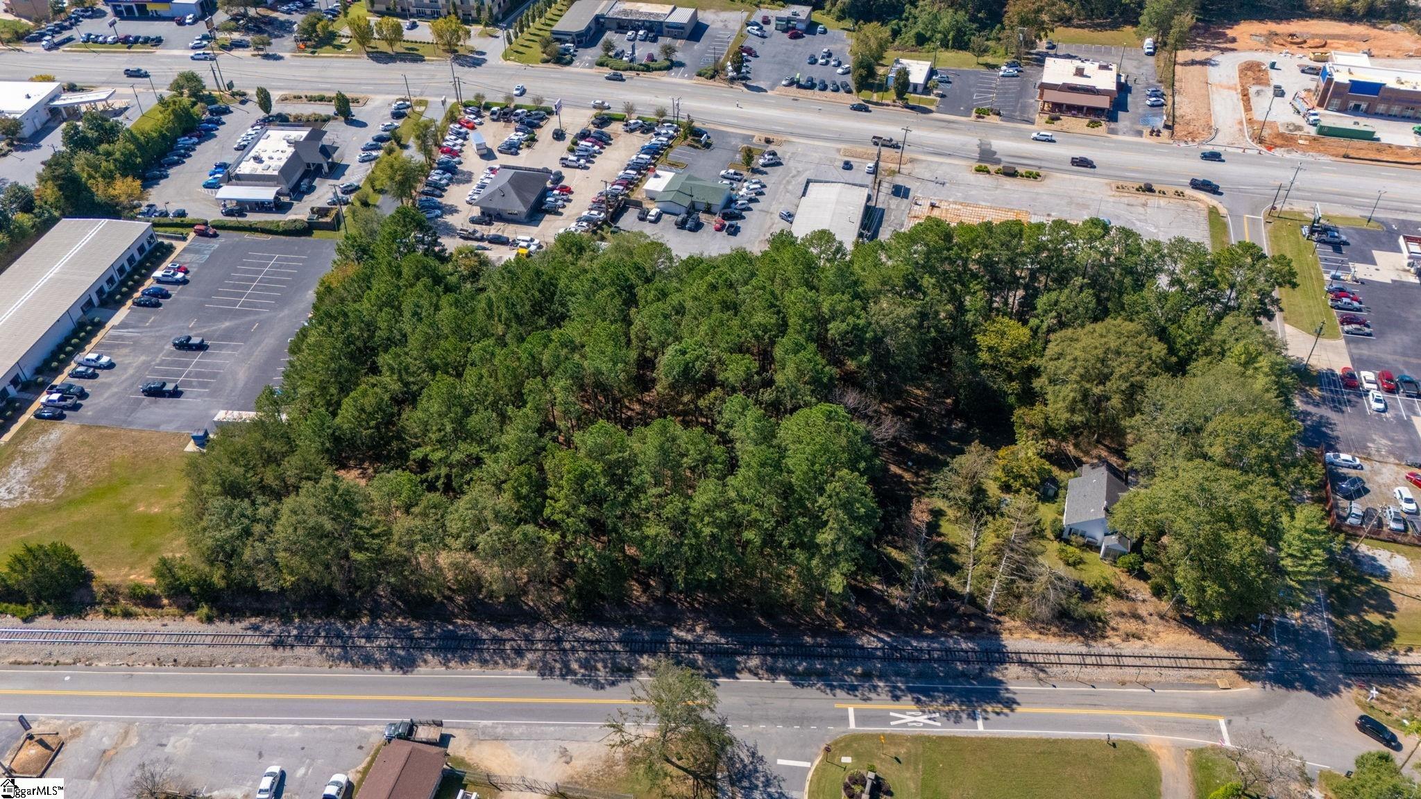 4 Murray Drive Mauldin, SC 29662 - Photo 3 of 5