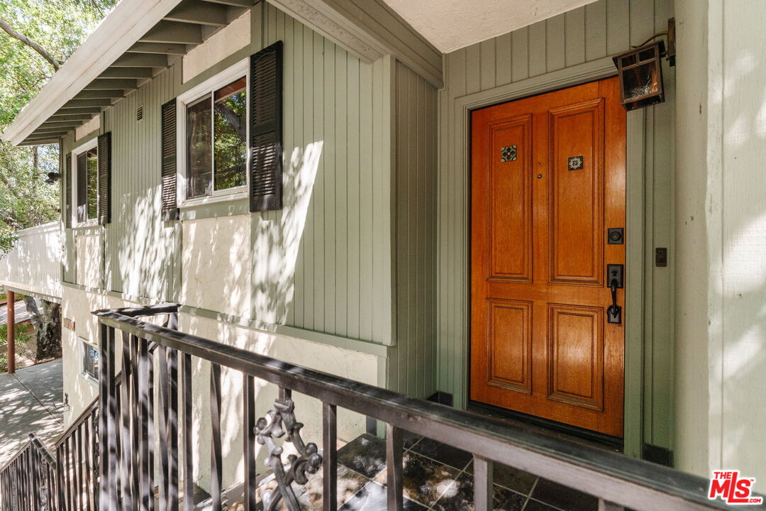 6557 Tokay Road Tujunga, CA 91042 - Photo 2 of 51