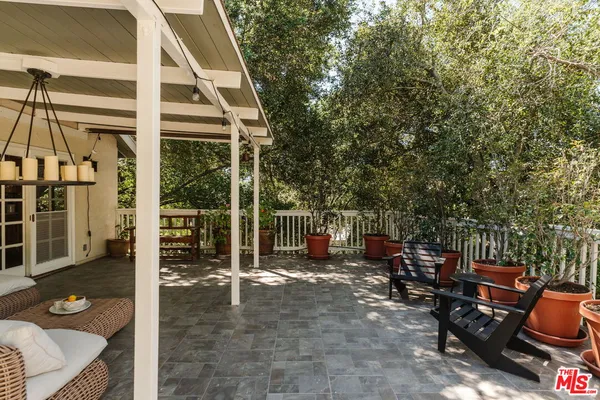 a view of outdoor space yard and patio