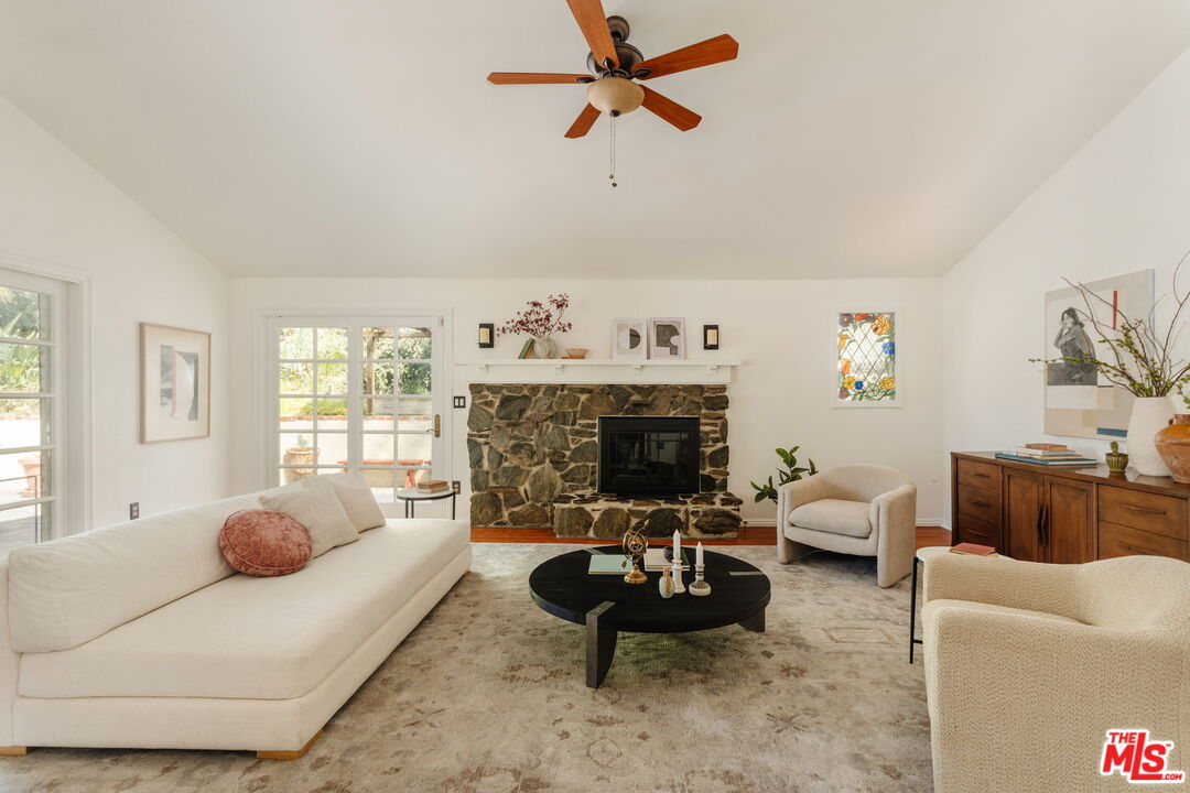 6557 Tokay Road Tujunga, CA 91042 - Photo 6 of 51