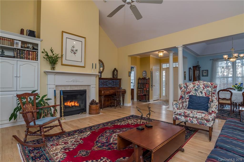 194 Caledonia Road Landrum, SC 29356 - Photo 2 of 14