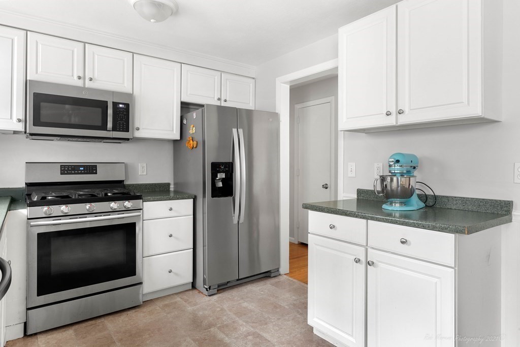 41 Old Jacobs Road Georgetown, MA 01833 - Photo 12 of 41 Gallery Image 12