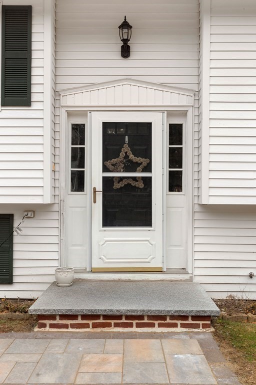 41 Old Jacobs Road Georgetown, MA 01833 - Photo 2 of 41 Gallery Image 2
