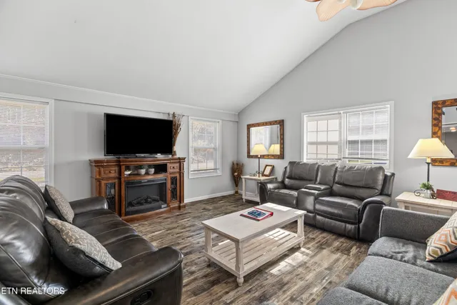 $379,900 | 3695 Sims Road, Sevierville, TN 37876