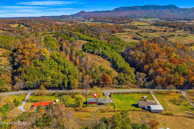 $379,900 | 3695 Sims Road, Sevierville, TN 37876