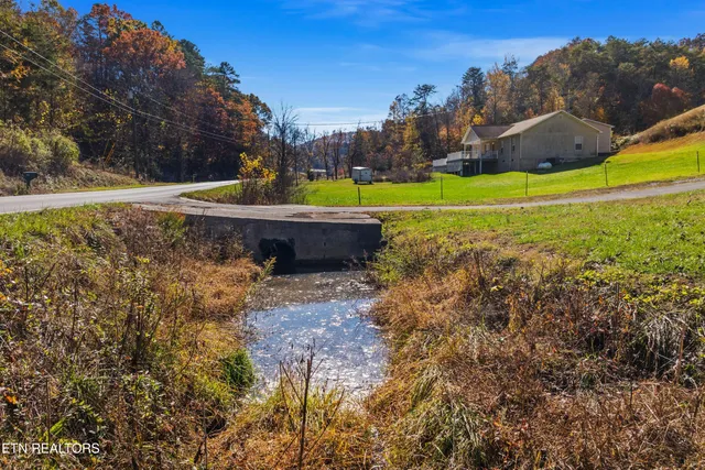 $379,900 | 3695 Sims Road, Sevierville, TN 37876