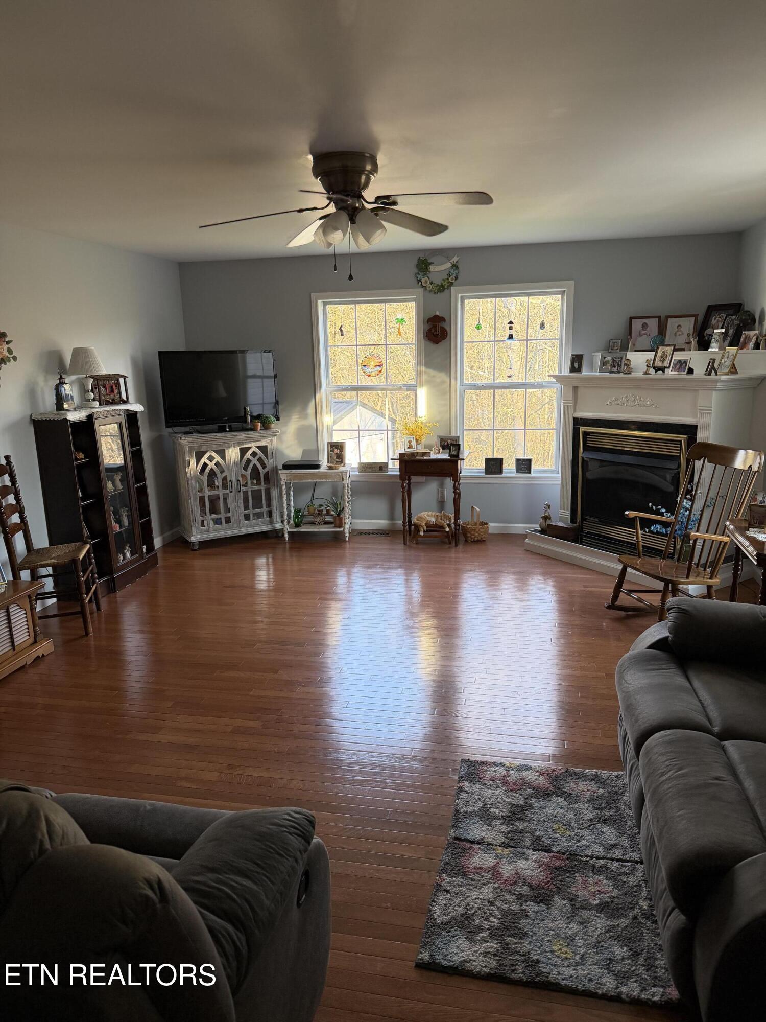 1567 Little Sycamore Road Tazewell, TN 37879 - Photo 15 of 33 IMG_1040