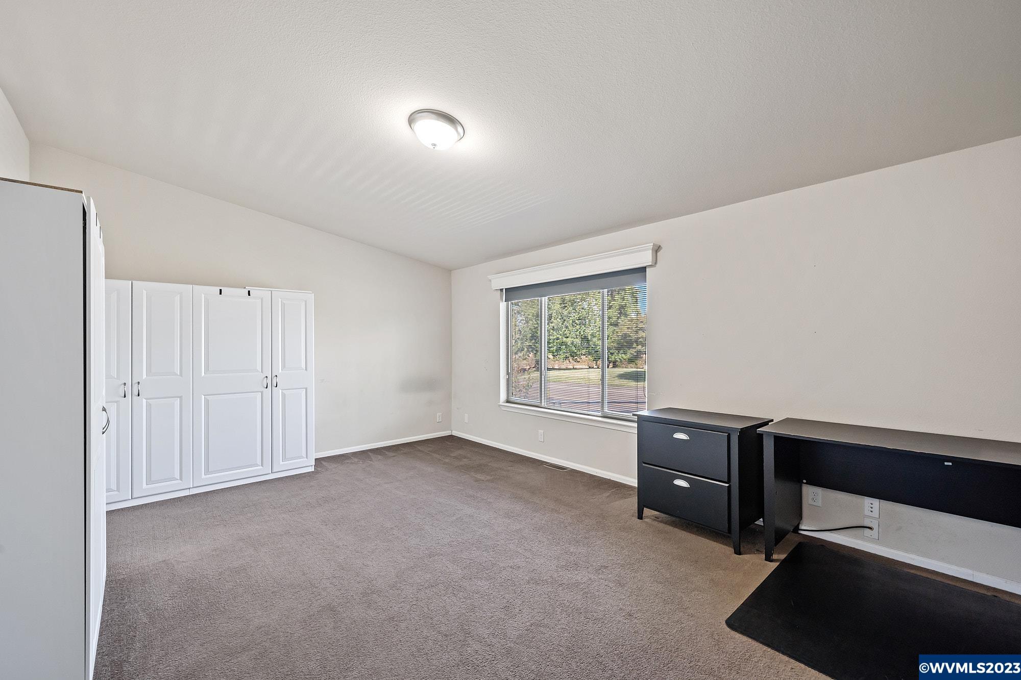 3360 Conser Road Northeast Albany, OR 97321 - Photo 11 of 24 Gallery Image 11