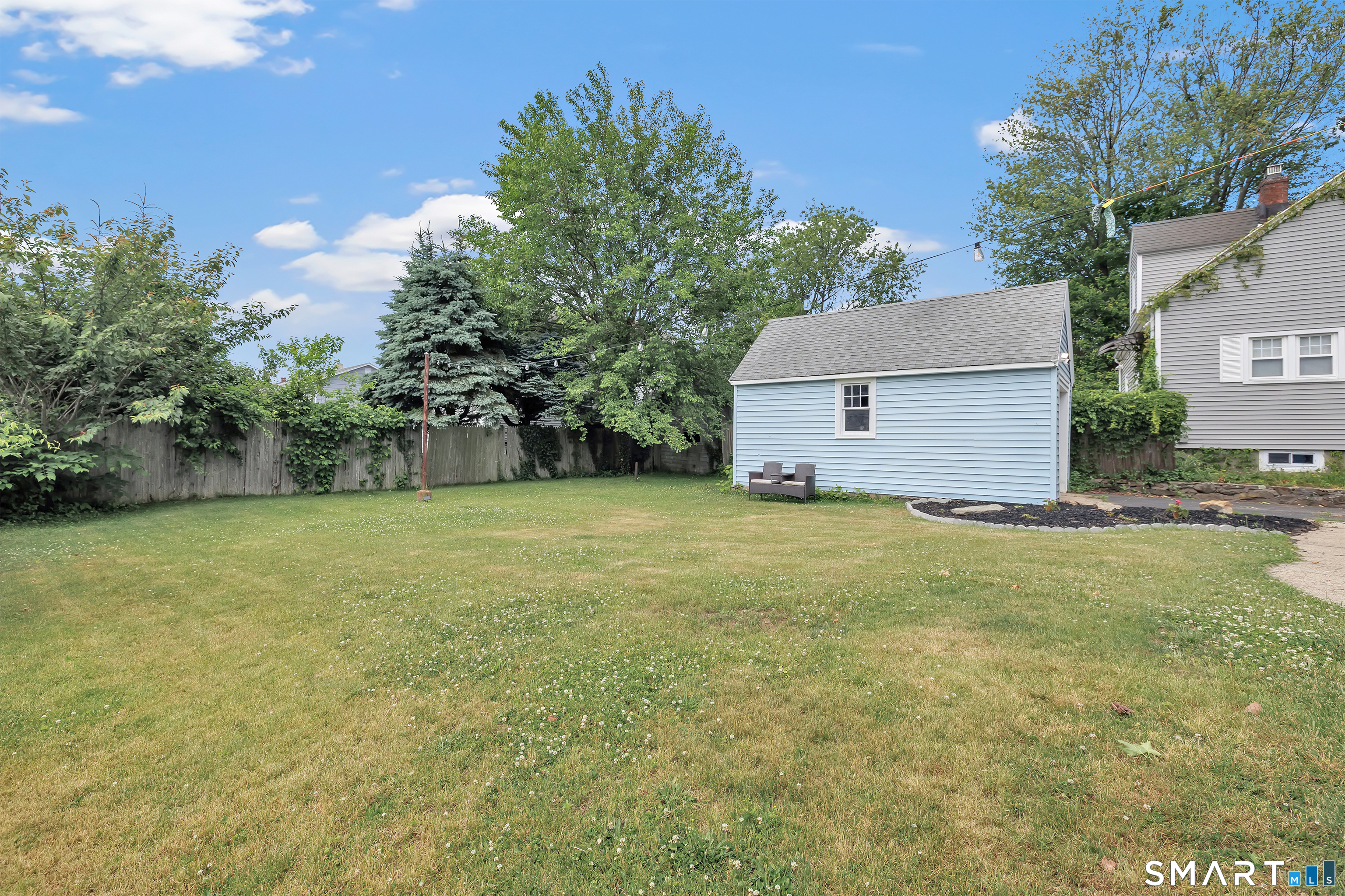 83 Stonybrook Road Stratford, CT 06614 - Photo 33 of 38