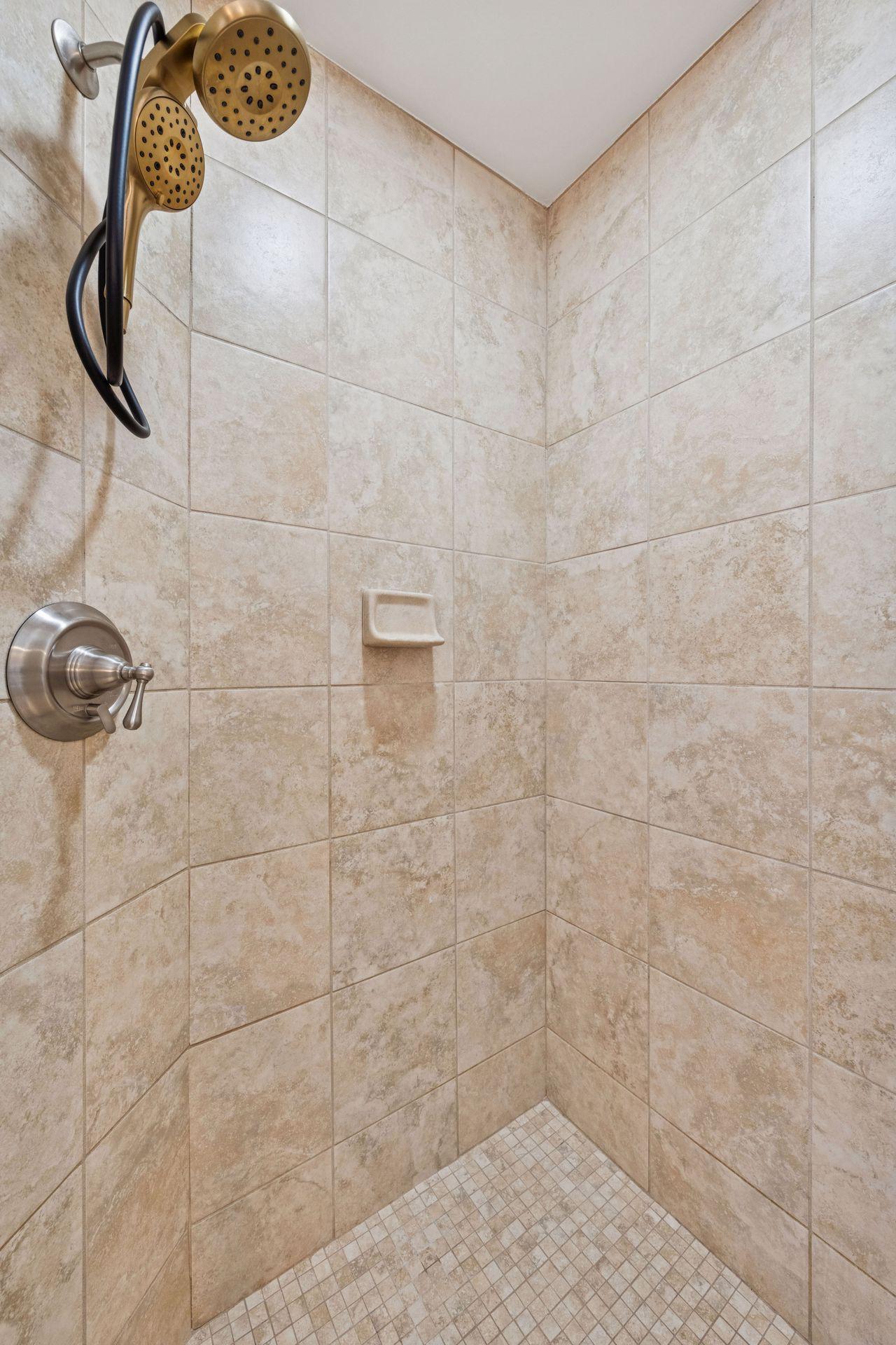 4902 Woodhurst Lane Minnetonka, MN 55345 - Photo 35 of 73