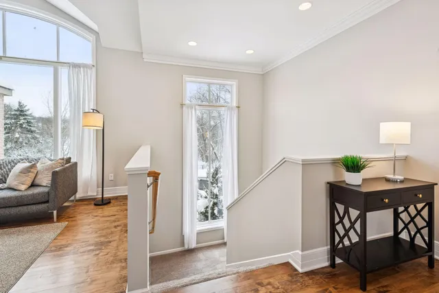 $1,399,500 | 4902 Woodhurst Lane, Minnetonka, MN 55345