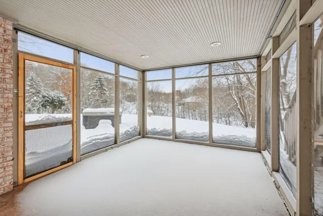 $1,399,500 | 4902 Woodhurst Lane, Minnetonka, MN 55345