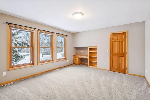 $1,399,500 | 4902 Woodhurst Lane, Minnetonka, MN 55345