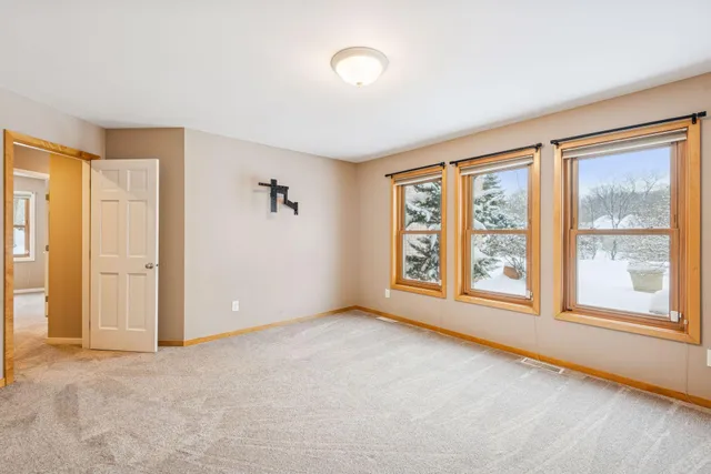 $1,399,500 | 4902 Woodhurst Lane, Minnetonka, MN 55345