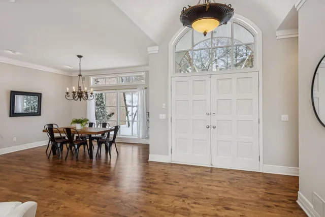 $1,399,500 | 4902 Woodhurst Lane, Minnetonka, MN 55345