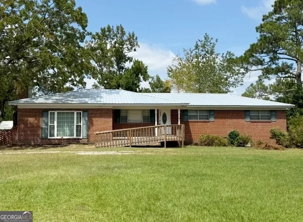 $190,000 | 875 Prosperity Drive, Swainsboro, GA 30401