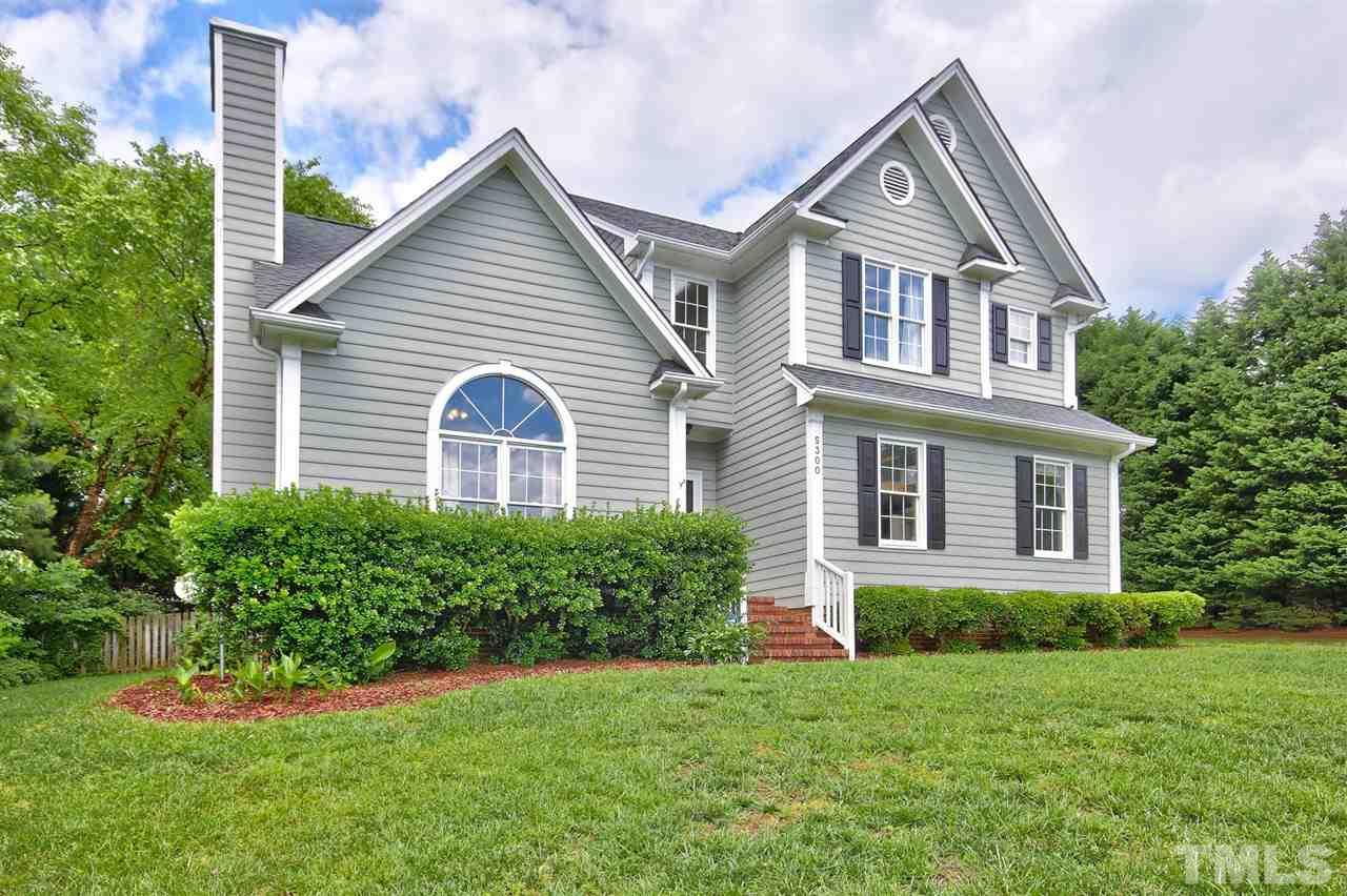 5300 Halcott Court Raleigh, NC 27613 - Photo 3 of 23