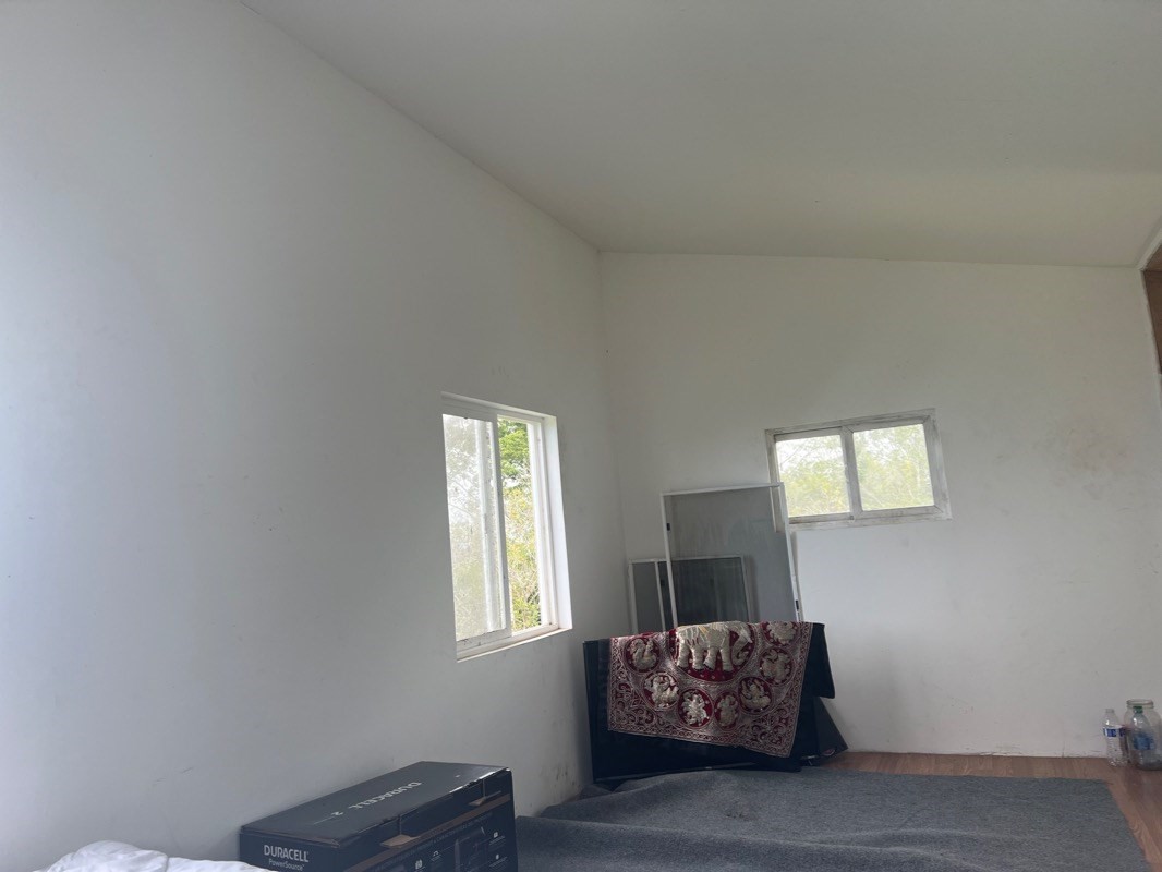 81-1084 Lot F-32 Captain Cook Road Captain Cook, HI 96704 - Photo 8 of 15 a living room with a window