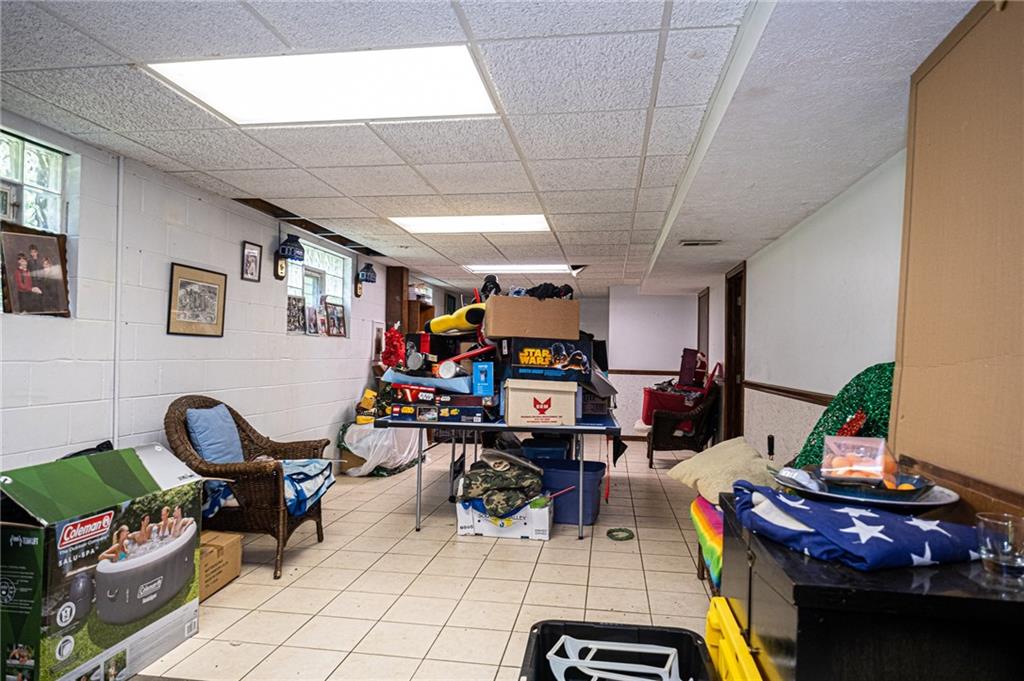 1896 Sohn Road Aliquippa, PA 15001 - Photo 21 of 25 Gallery Image 21