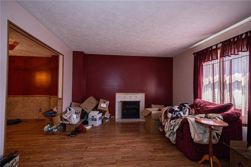 1896 Sohn Road Aliquippa, PA 15001 - Photo 4 of 25 Gallery Image 4