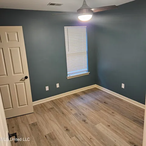 $1,800 | 8349 Regal Bend Drive, Olive Branch, MS 38654