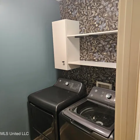 $1,800 | 8349 Regal Bend Drive, Olive Branch, MS 38654