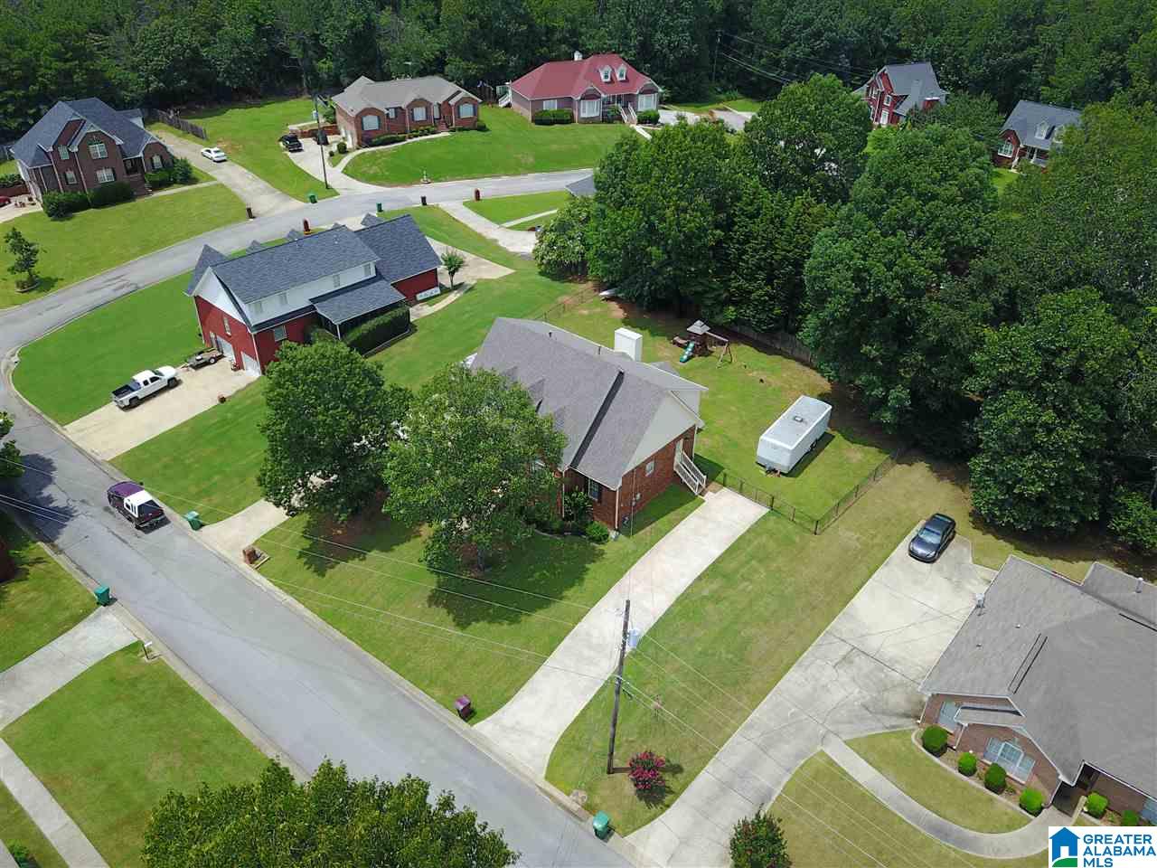 1424 9th Street Pleasant Grove, AL 35127 - Photo 2 of 16