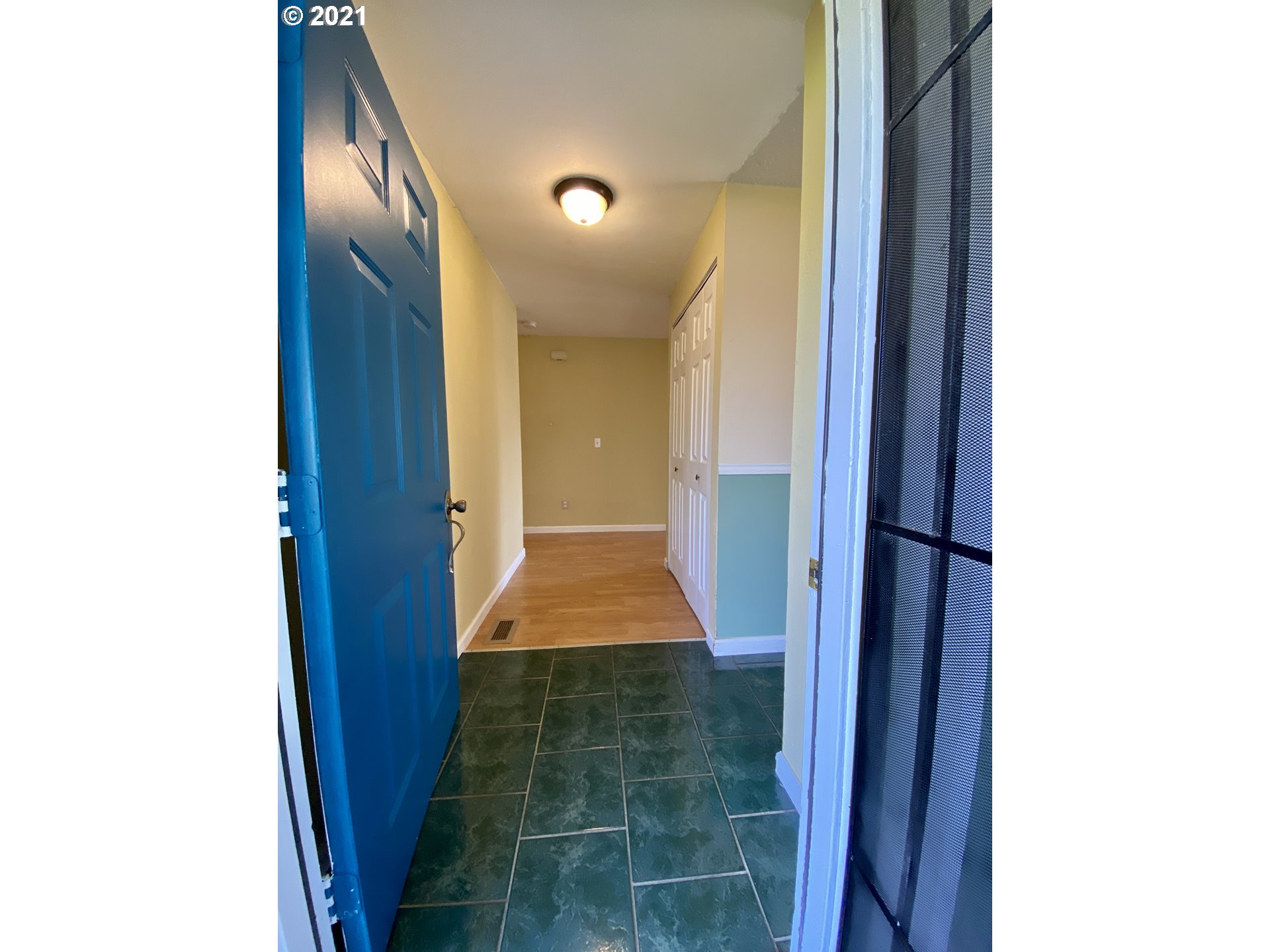 7155 A Street Springfield, OR 97478 - Photo 8 of 23