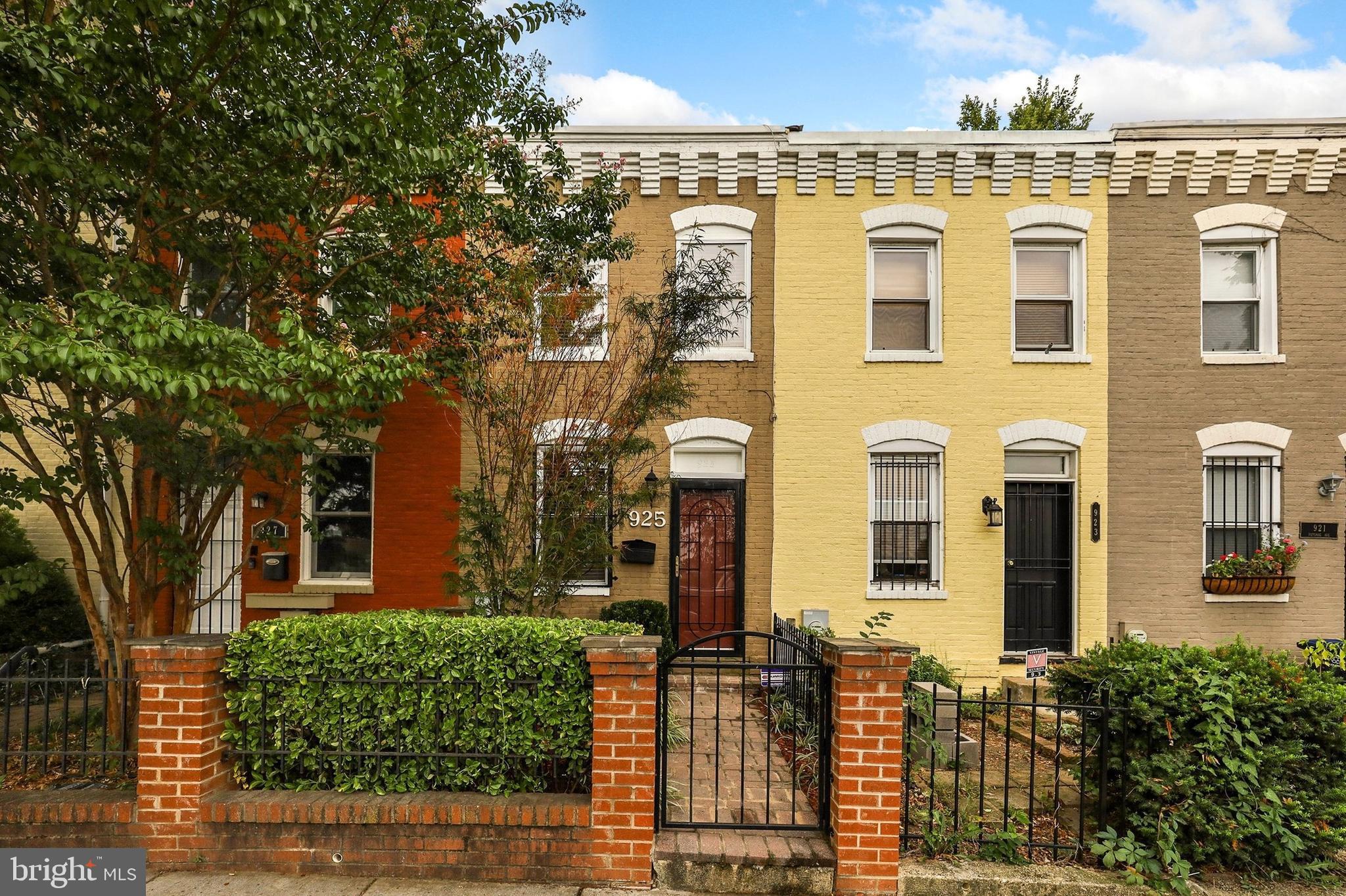 925 Potomac Avenue Southeast Washington, DC 20003 - Photo 29 of 34