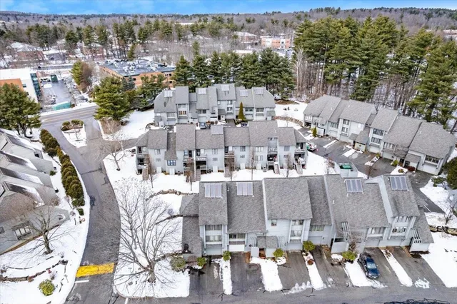 $349,900 | 5 Tsienneto Road, Unit 47, Derry, NH 03038