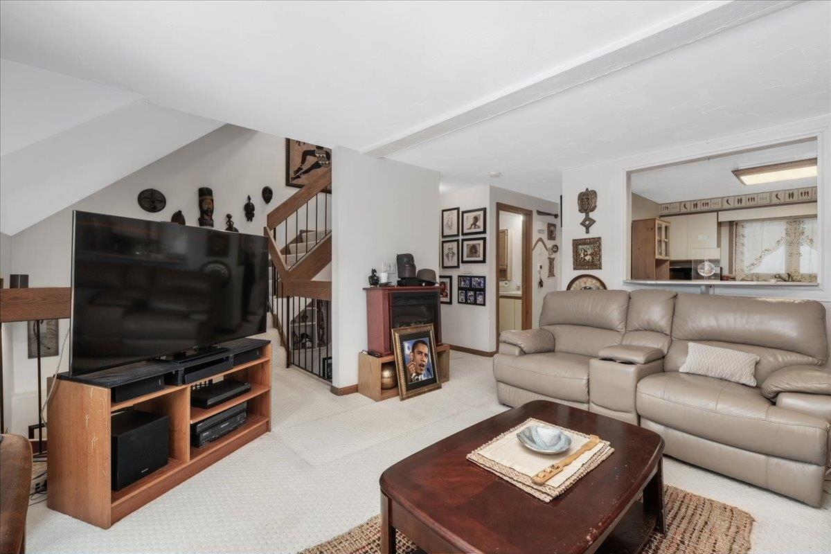 5 Tsienneto Road, Unit 47 Derry, NH 03038 - Photo 7 of 32