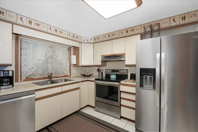 $349,900 | 5 Tsienneto Road, Unit 47, Derry, NH 03038