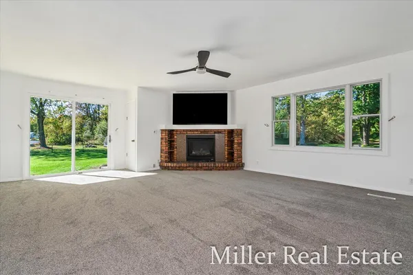 $499,900 | 32 B Drive, Hastings, MI 49058