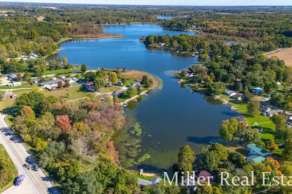 $499,900 | 32 B Drive, Hastings, MI 49058