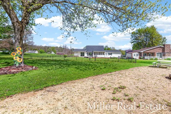 $499,900 | 32 B Drive, Hastings, MI 49058