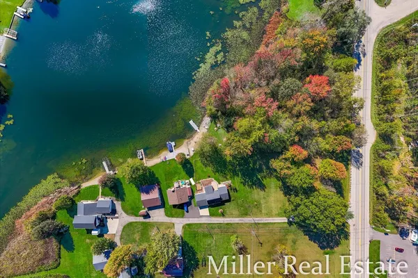 $499,900 | 32 B Drive, Hastings, MI 49058