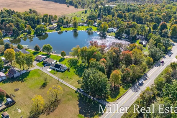 $499,900 | 32 B Drive, Hastings, MI 49058